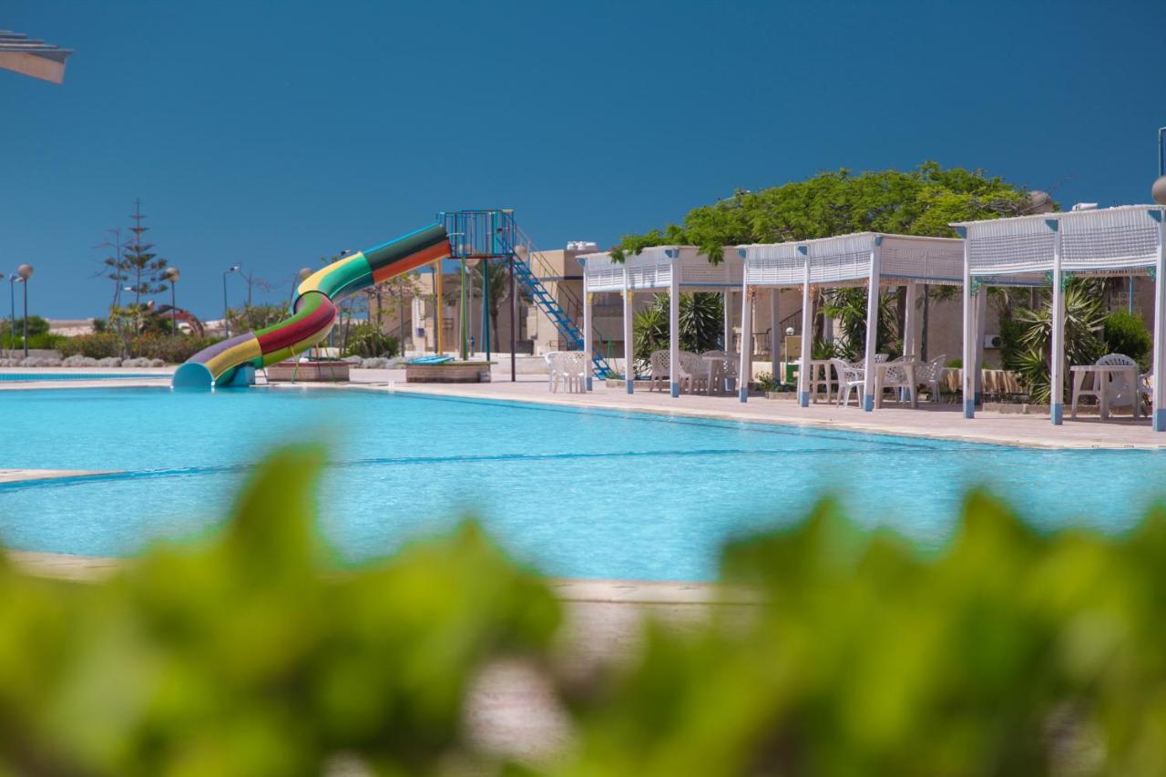 אל עלמיין Villas Petro Beach מראה חיצוני תמונה